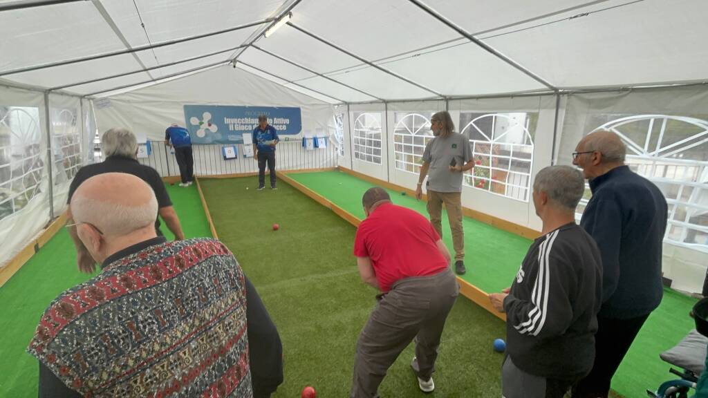 Gare di bocce per invecchiare in salute. Anche Giorgetti e Fontana testimonial di "Sport per tutti"
