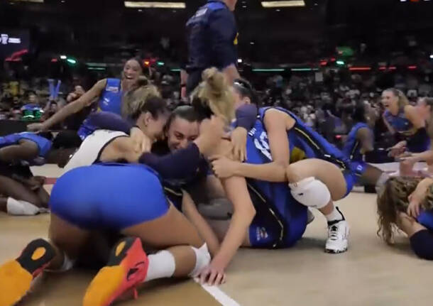 Italia-Brasile 3-2: le azzurre del volley volano in finale