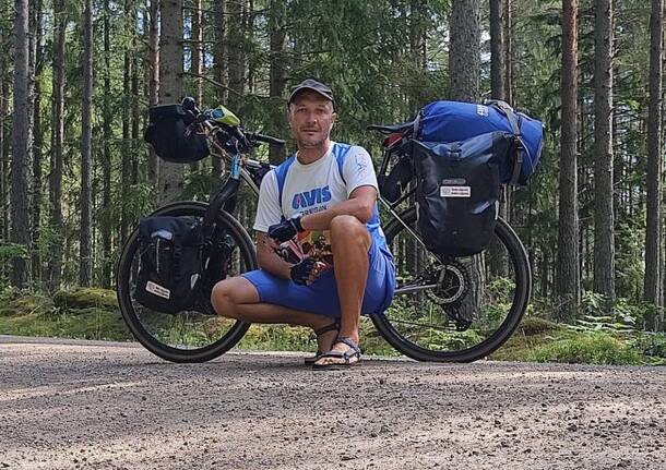 “Il viaggio sbagliato”, in bici sulle strade d’Europa nella stagione dell’inatteso