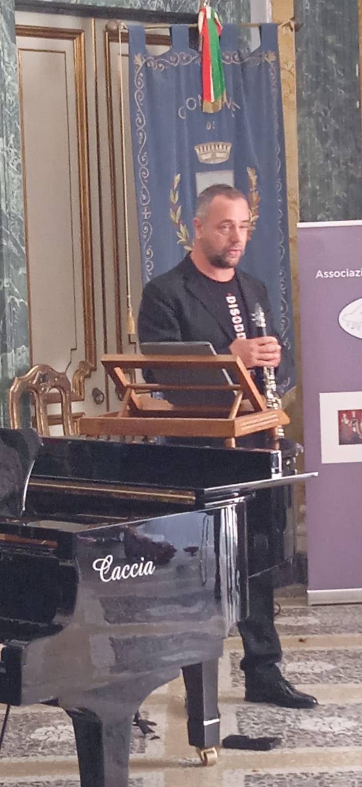 Il Duo Mercadante chiude in bellezza la stagione musicale di Casciago