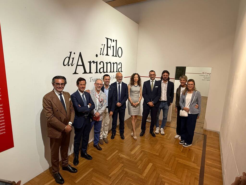 Inaugurata a Palazzo Da Perego a Legnano la mostra “Il filo di Arianna”