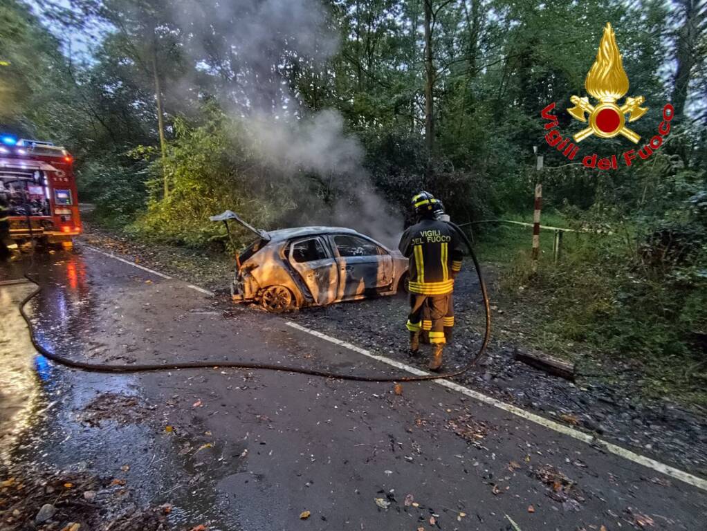 incendio auto