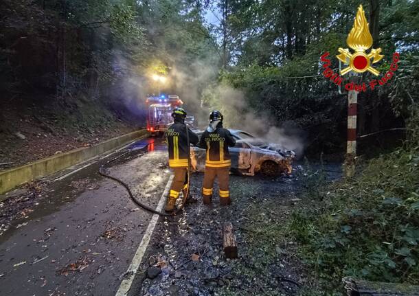 incendio auto