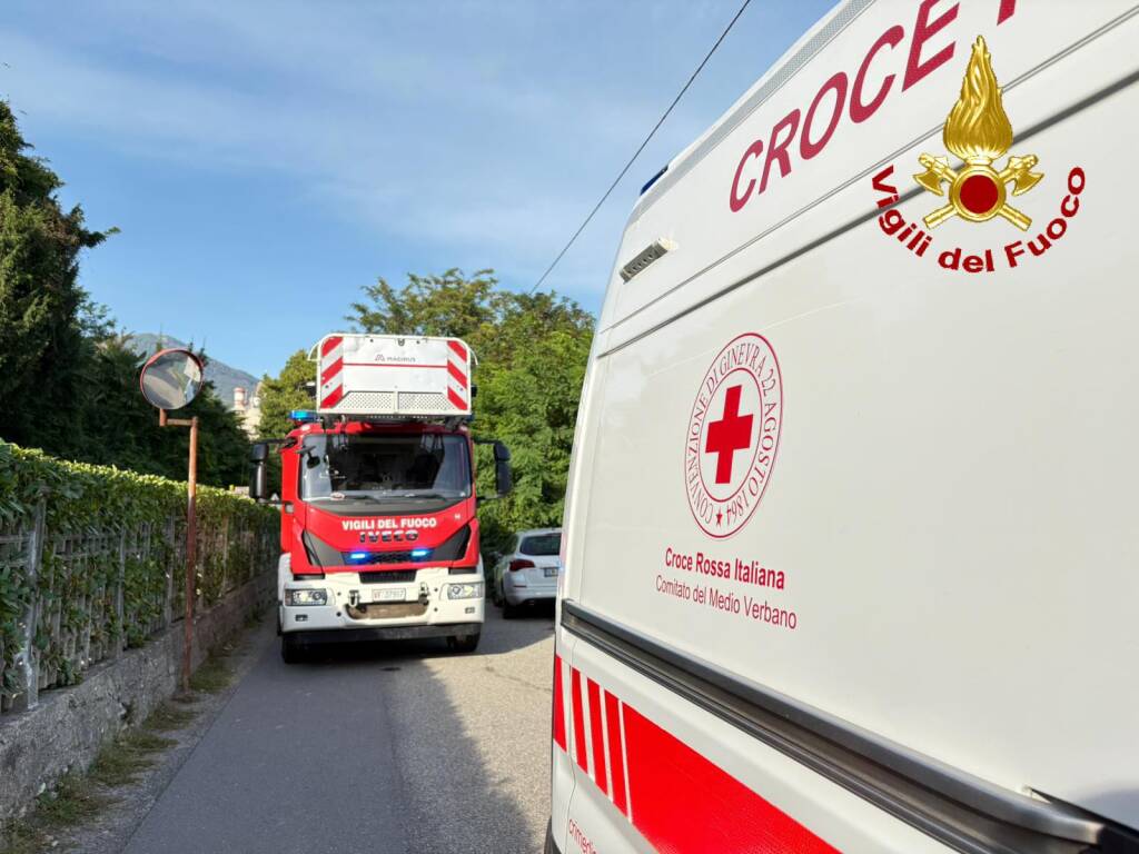 Incendio in una villetta di Caravate