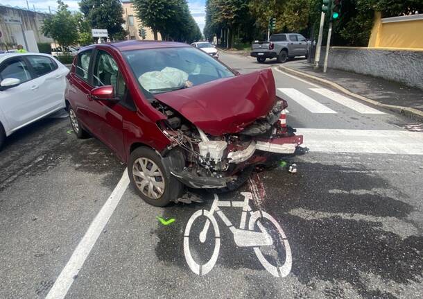 Incidente in via XX Settembre a Legnano 