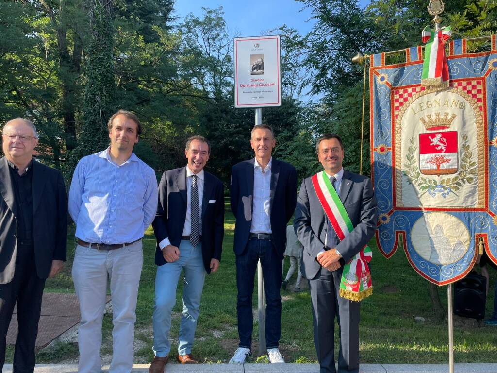 Intitolato il giardino fra le vie Abruzzi e Arezzo a don Luigi Luigi Giussani