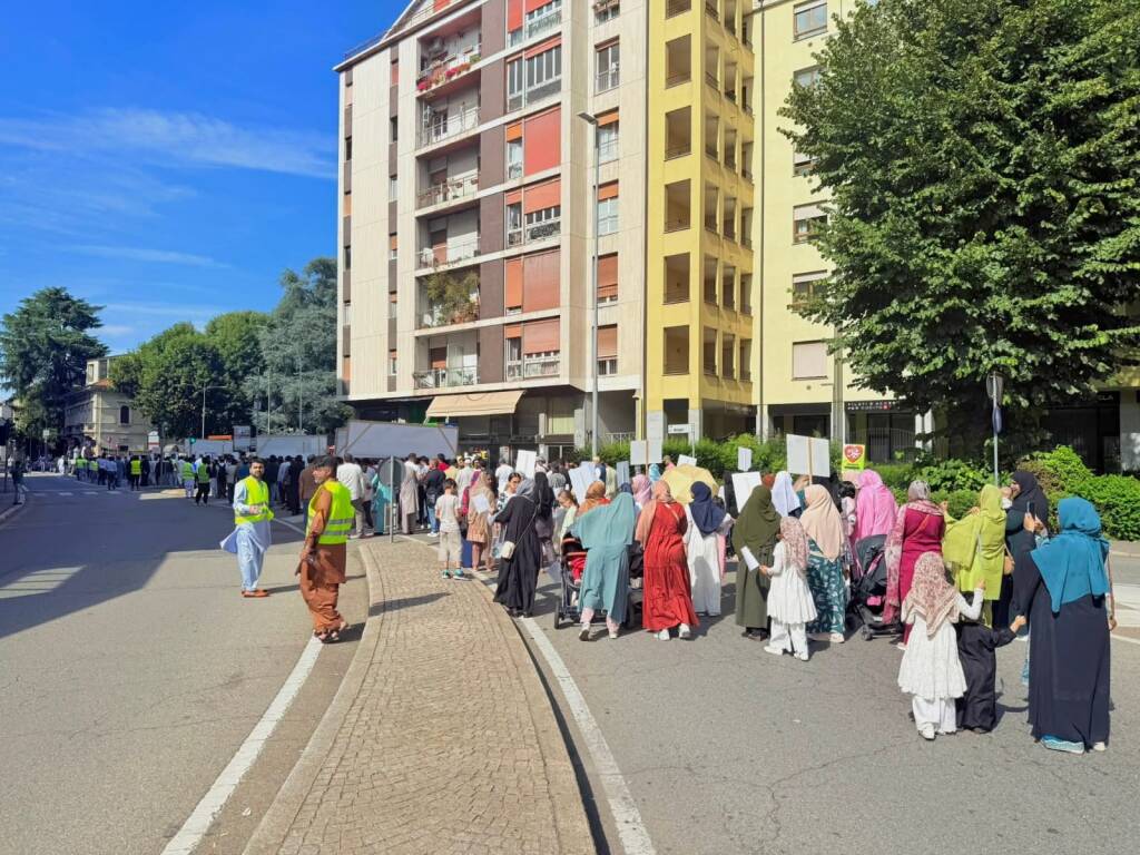 La Marcia della pace della comunità pakistana a Gallarate