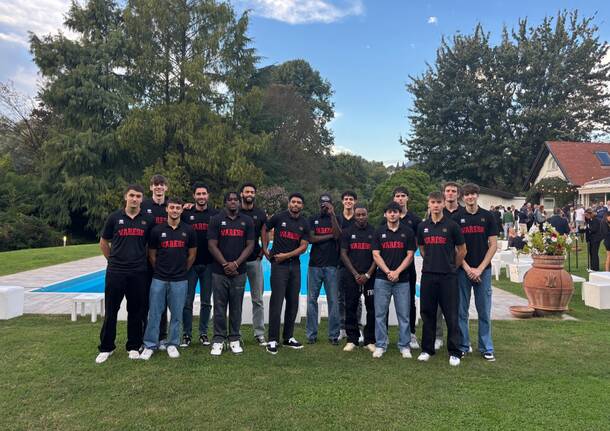La Pallacanestro Varese 2025/26 si presenta agli sponsor 