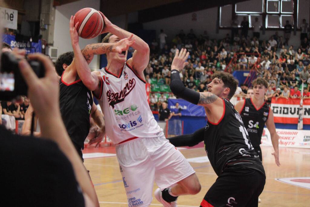 La sfida tra Legnano e Vicenza - Foto by Alessandro Bernasconi