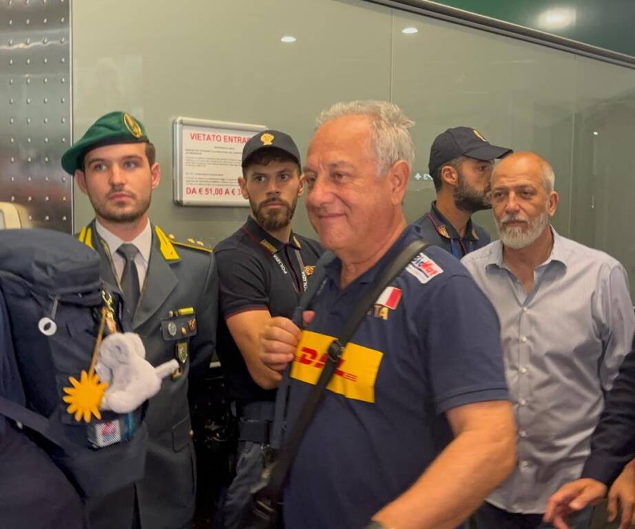 Malpensa, la nazionale di pallavolo torna vincitrice dal mondiale