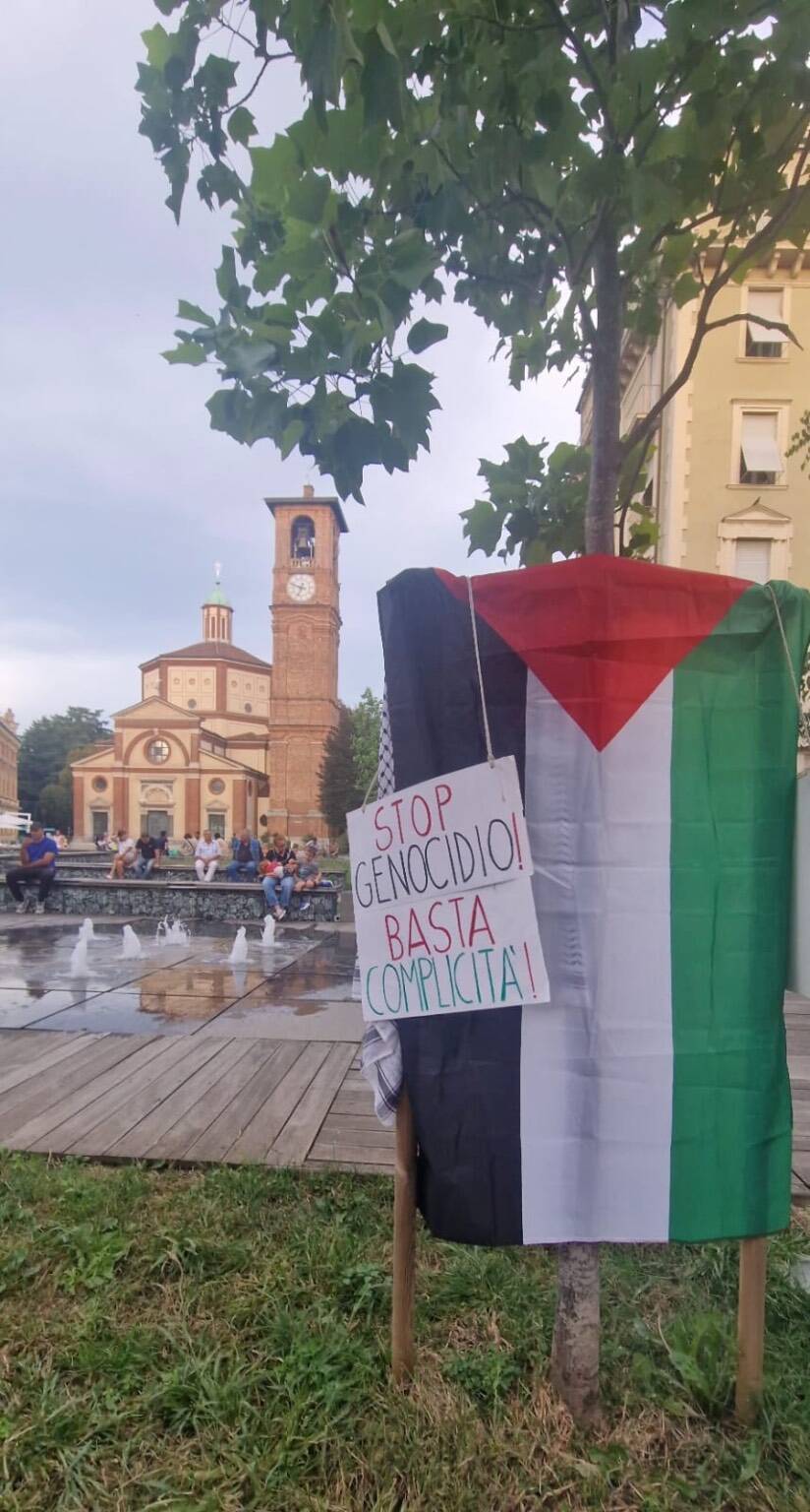 Manifestazione per Gaza in centro a Legnano 