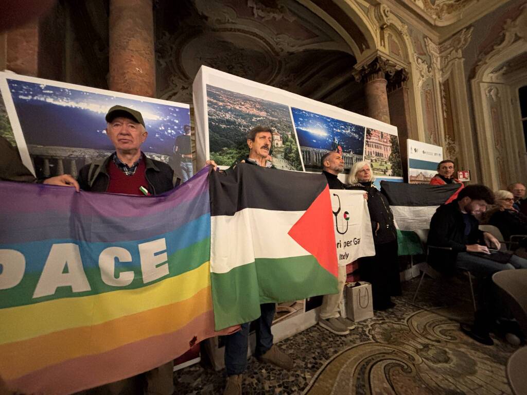 Manifestazione per Gaza in consiglio Comunale