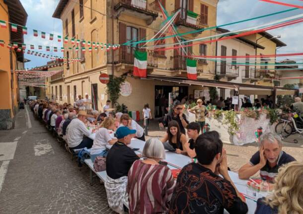 Pienone in centro a Taino al Pranzo della domenica