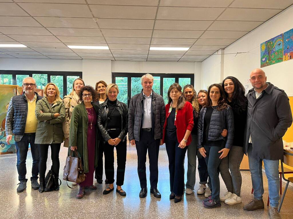 primaria foscolo varese bosto