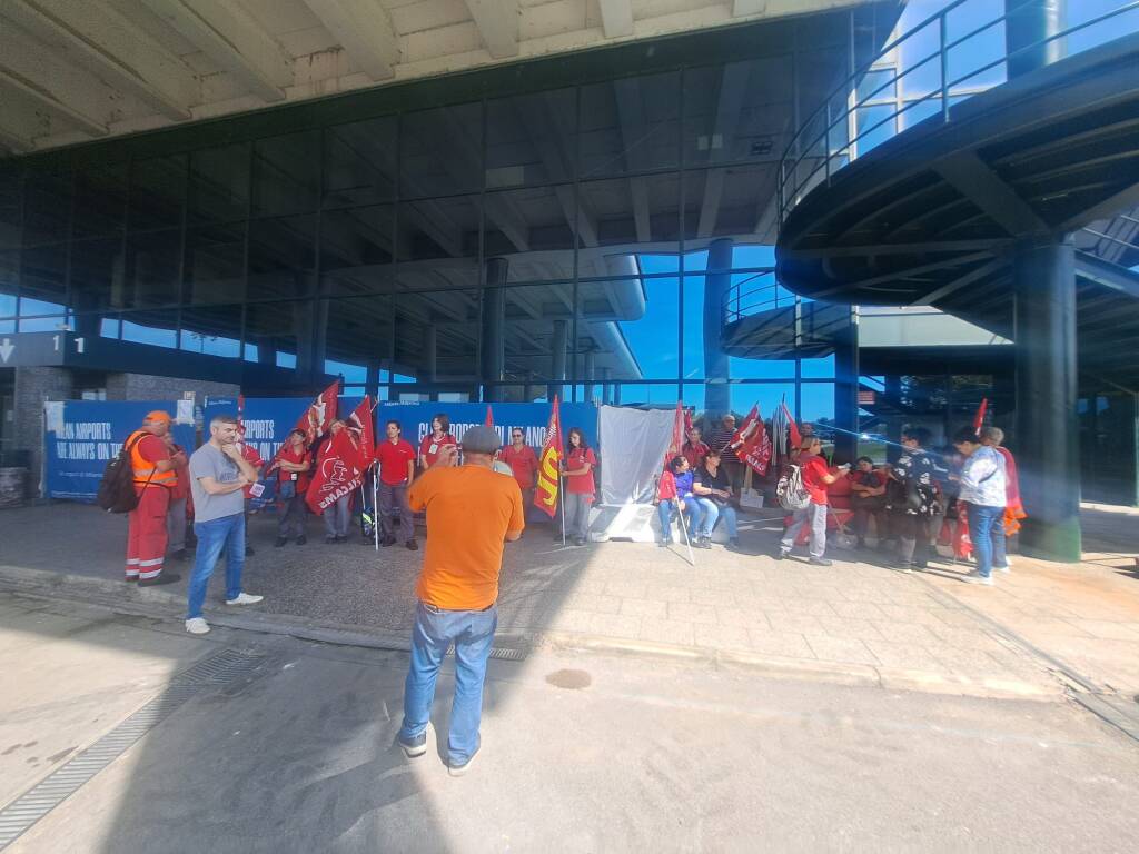 Protesta addette pulizia scalo Malpensa 6 settembre 20205