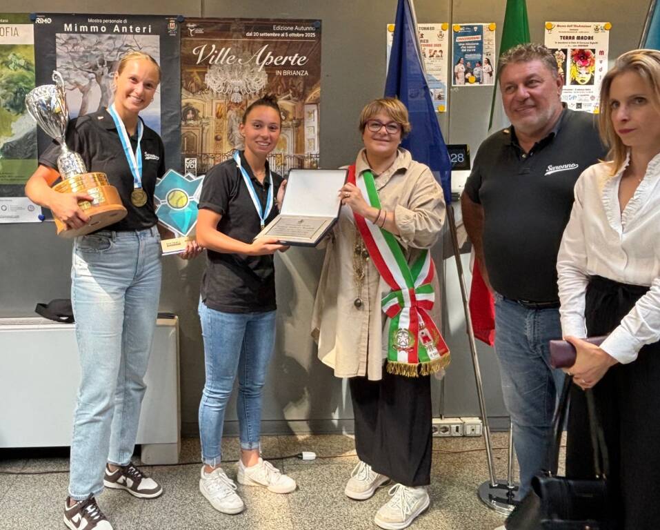 Saronno - La Coppa delle Coppe al Comune