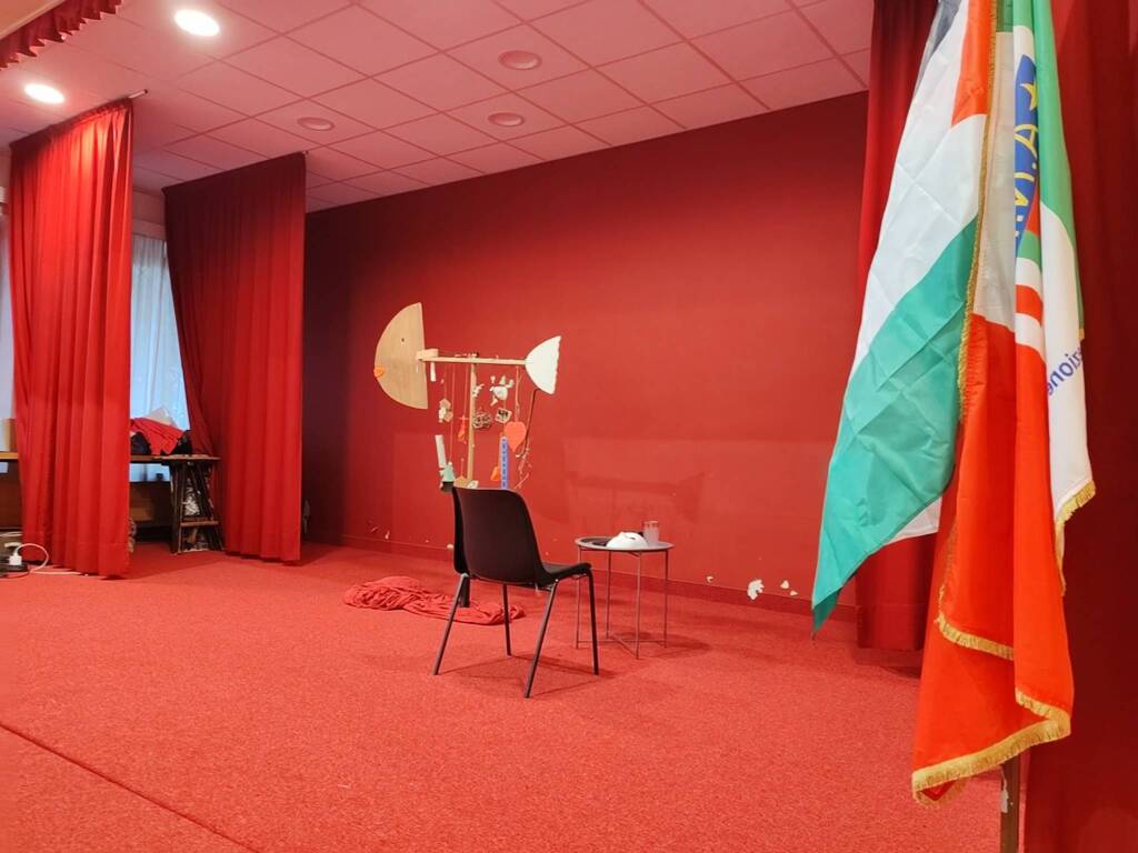 Un tè nel deserto teatro gaza Olgiate 