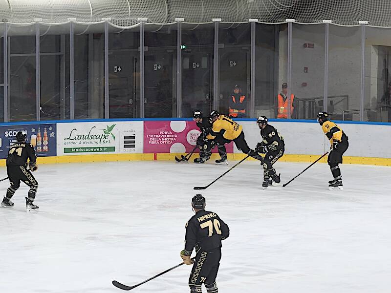 varese aosta hockey mastini