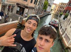 Viaggio Giona e Andrea in macchina