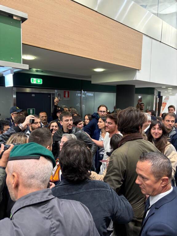 A Malpensa il rientro di quelli della Sumud Flotilla