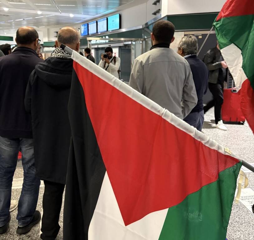 A Malpensa il rientro di quelli della Sumud Flotilla