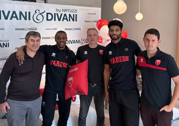 Basket Stefan Moody Allerik Freeman