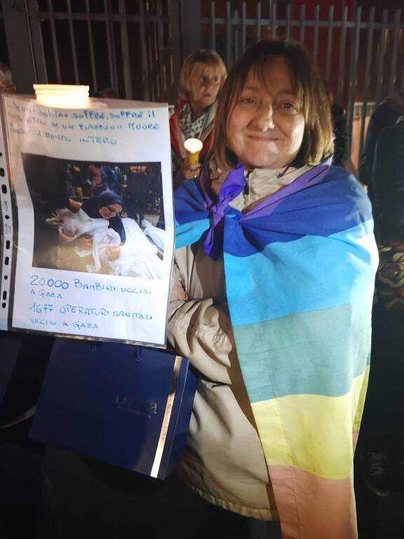 Busto Arsizio - manifestazione luci sulla Palestina" all'ospedale