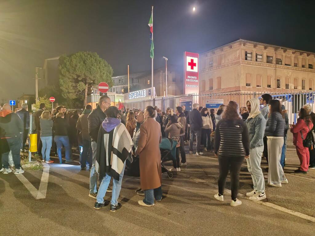 Busto Arsizio - manifestazione luci sulla Palestina" all'ospedale