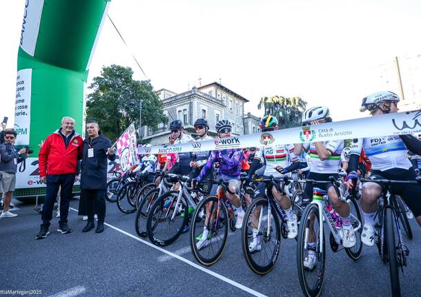 Tre Valli Women’s Race 2025, la partenza da Busto Arsizio