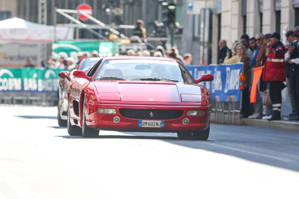 Una Tre Valli imperiale: Bernal attacca, Pogacar vince