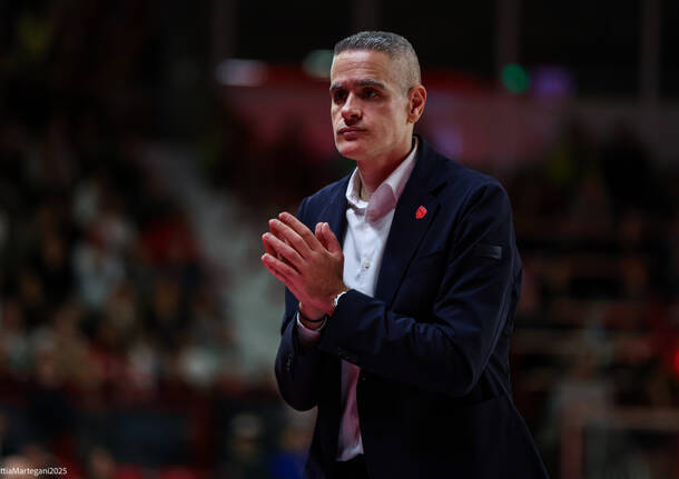 Openjobmetis Varese - Dolomiti Energia Trento 74-85