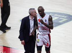 Openjobmetis Varese - Dolomiti Energia Trento 74-85