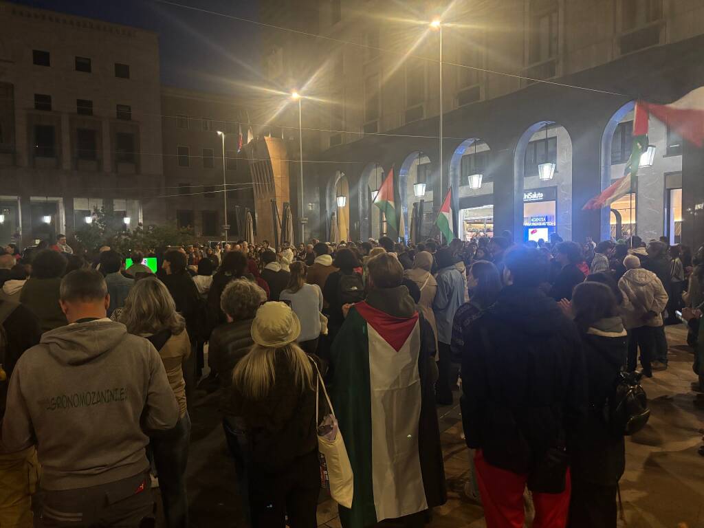 Cento piazze per la Palestina: la protesta a Varese