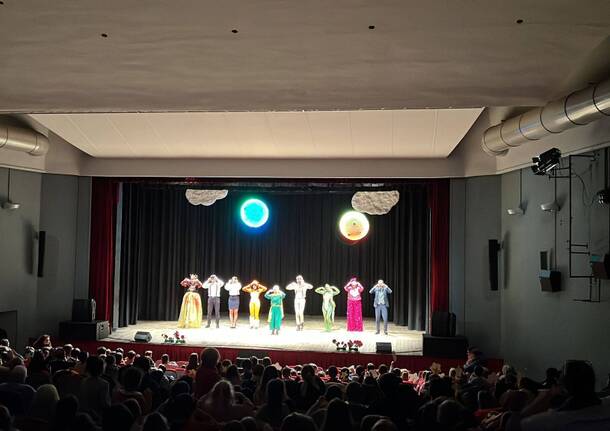 compagnia dietro le quinte gallarate