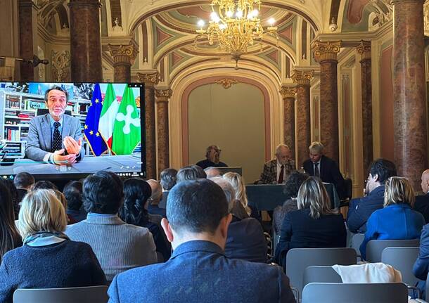 convegno su urbanistica a Varese