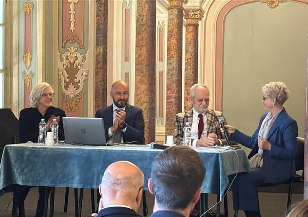 convegno su urbanistica a Varese