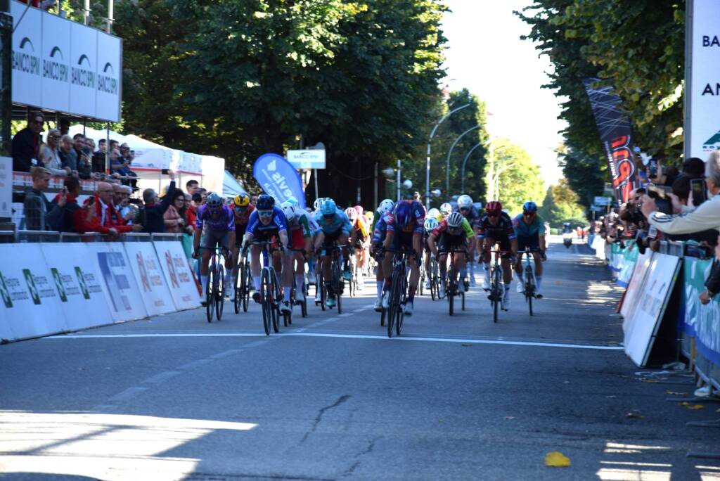 Coppa Bernocchi 2025: l'arrivo nelle foto di Antonio Pasquale Emanuele