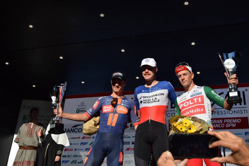 Coppa Bernocchi 2025: l'arrivo nelle foto di Antonio Pasquale Emanuele