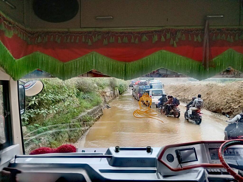 Diario Nepalese 2025 - Il rocambolesco ritorno a Kathmandu