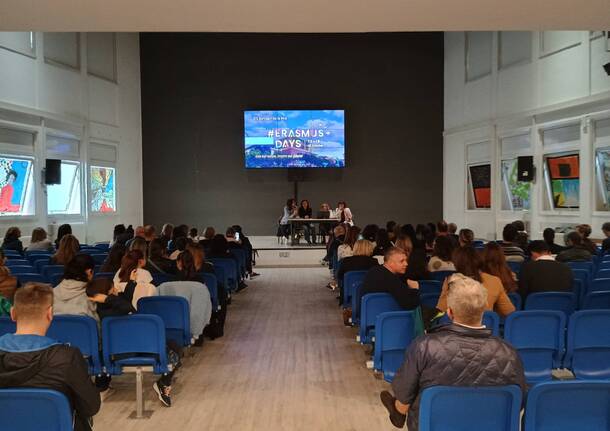 Erasmus all’Istituto Bonvesin de la Rivaa: un anno di scambi, scoperte e cittadinanza attiva