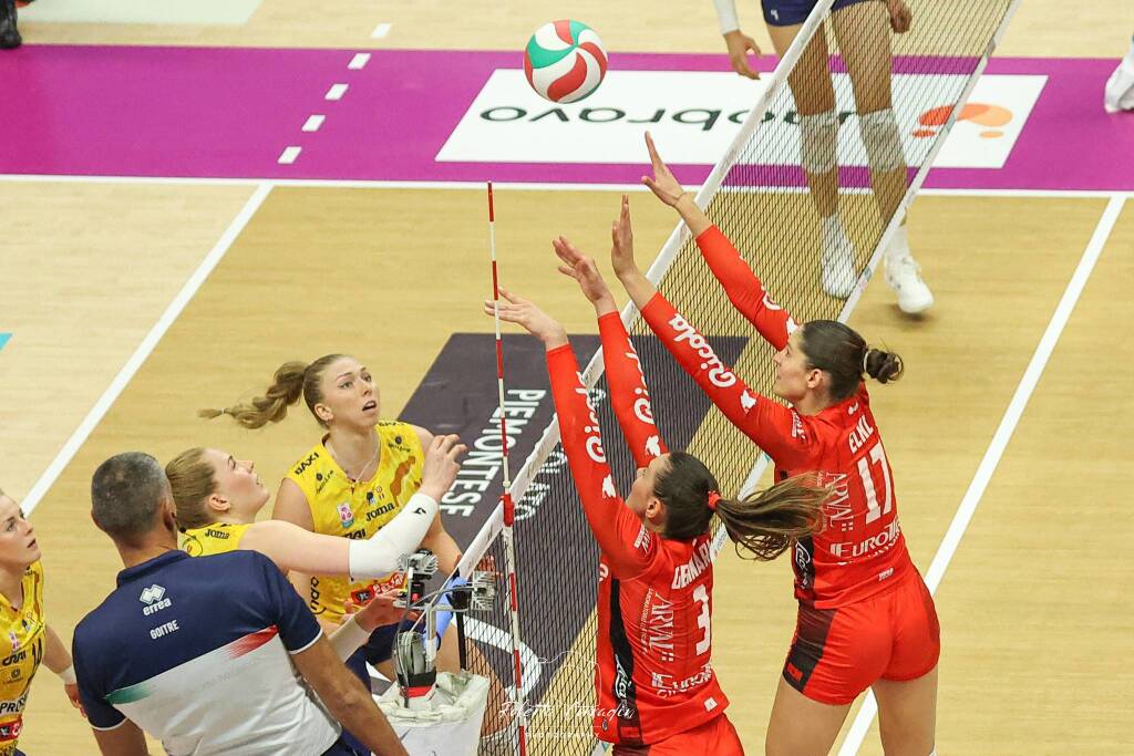 Eurotek Laica UYBA - Imoco Volley Conegliano 