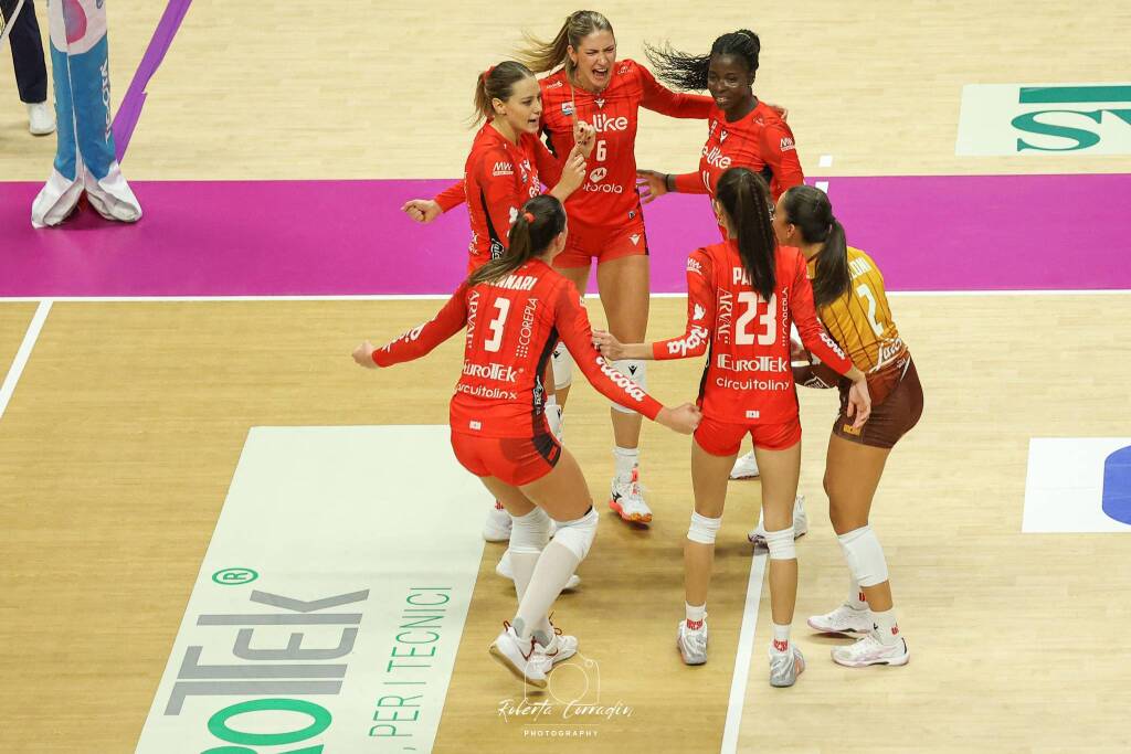 Eurotek Laica UYBA - Imoco Volley Conegliano 