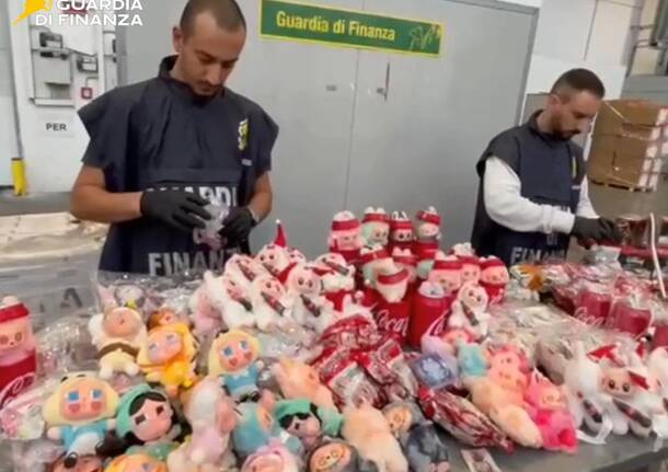 giochi contraffatti guardia di finanza malpensa