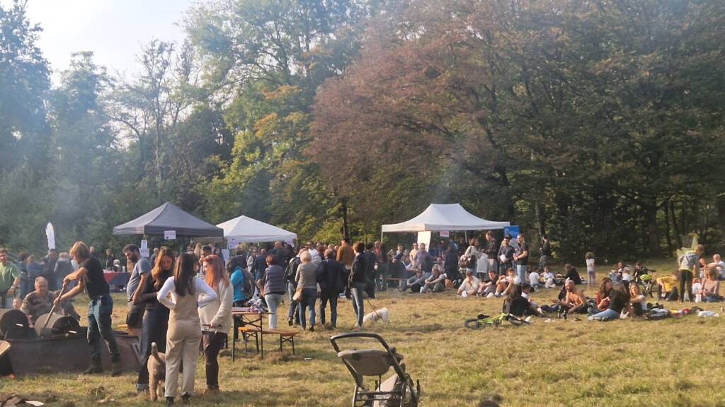 La castagnata dell'associazione amici campo dei fiori