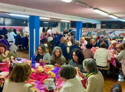 La cena della salute a Buguggiate per Valbossa in rosa