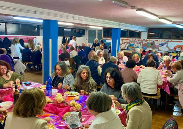 La cena della salute a Buguggiate per Valbossa in rosa