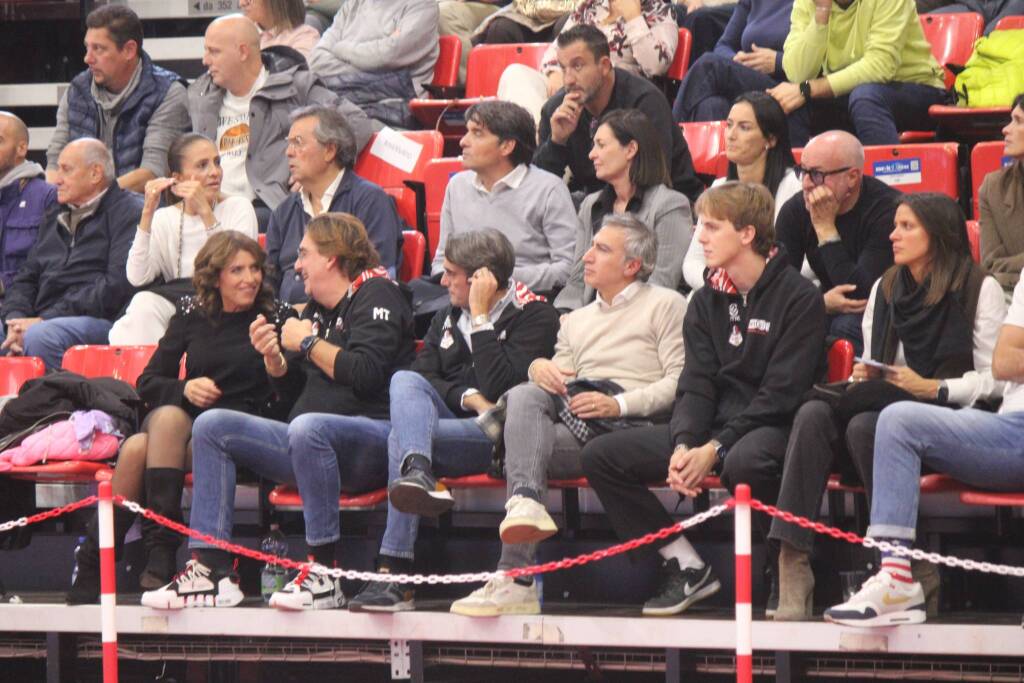 La sfida tra Legnano Basket e Fulgor Fidenza alla Soevis Arena 