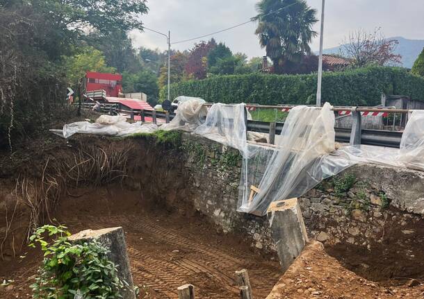 Lavena Ponte Tresa - lavori smottamento di agosto