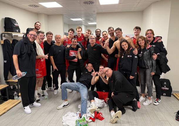 La sfida tra Omegna e Legnano Basket – Foto di Andrea Bernasconi