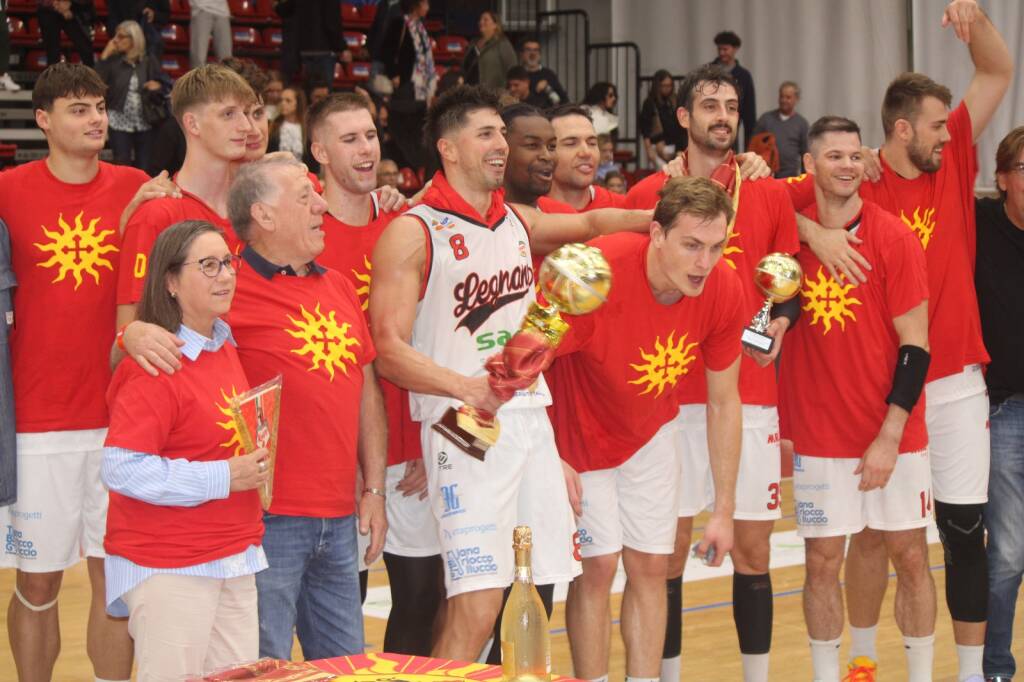 Legnano Basket sfida Piazza Armerina - Foto By Bernasconi